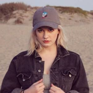 Meet your Posher, Miranda